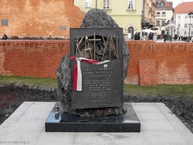 Katyn monument, Warsaw